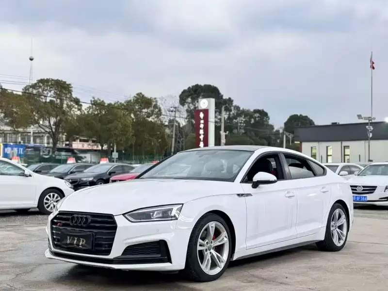 Audi A5 (Import), 2020