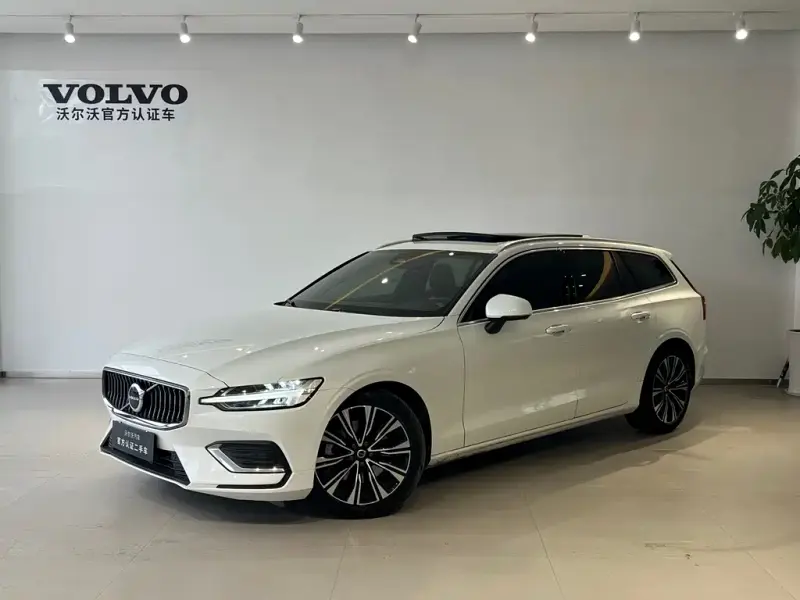 Volvo V60, 2023