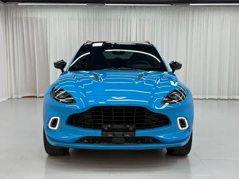 Aston Martin DBX, 2023