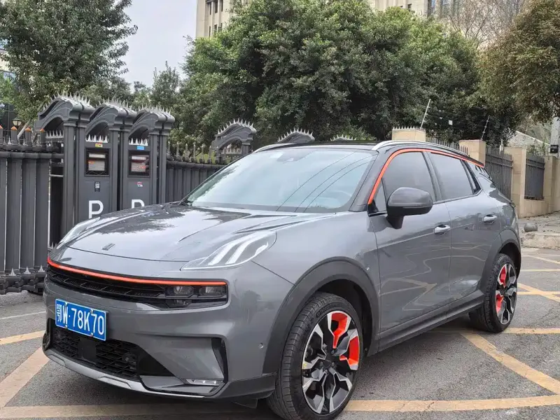 Lynk & Co 06, 2020