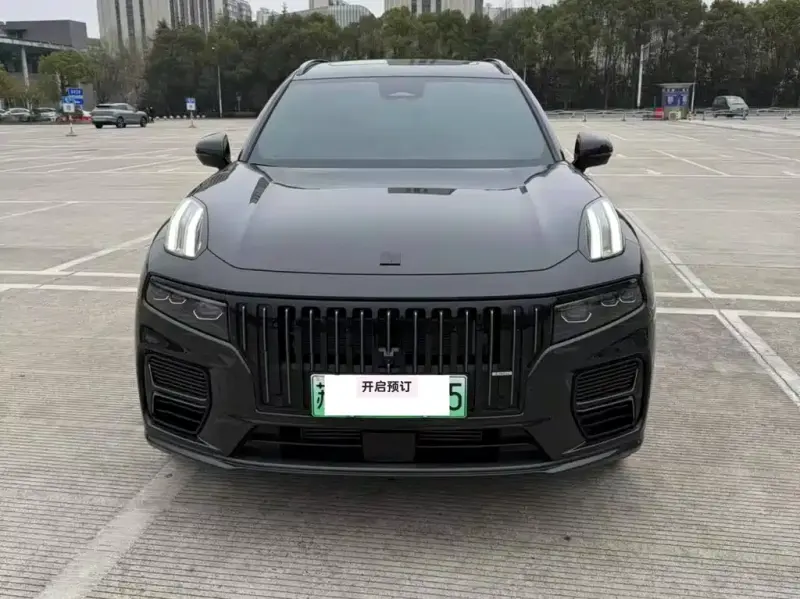 Lynk & Co 09 EM-P, 2025