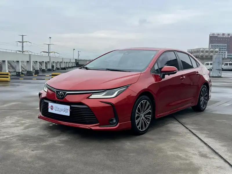 Toyota Corolla, 2019 — фото 1
