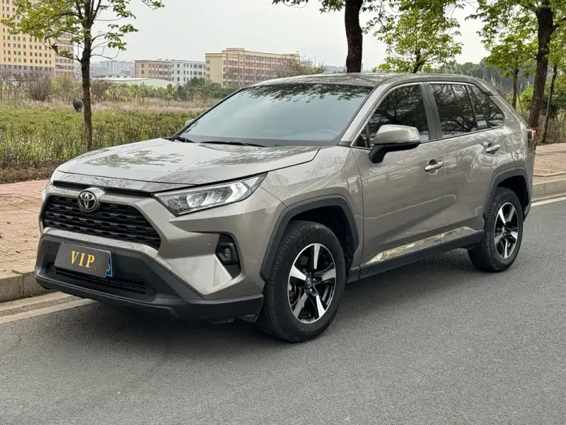 Toyota RAV4, 2024