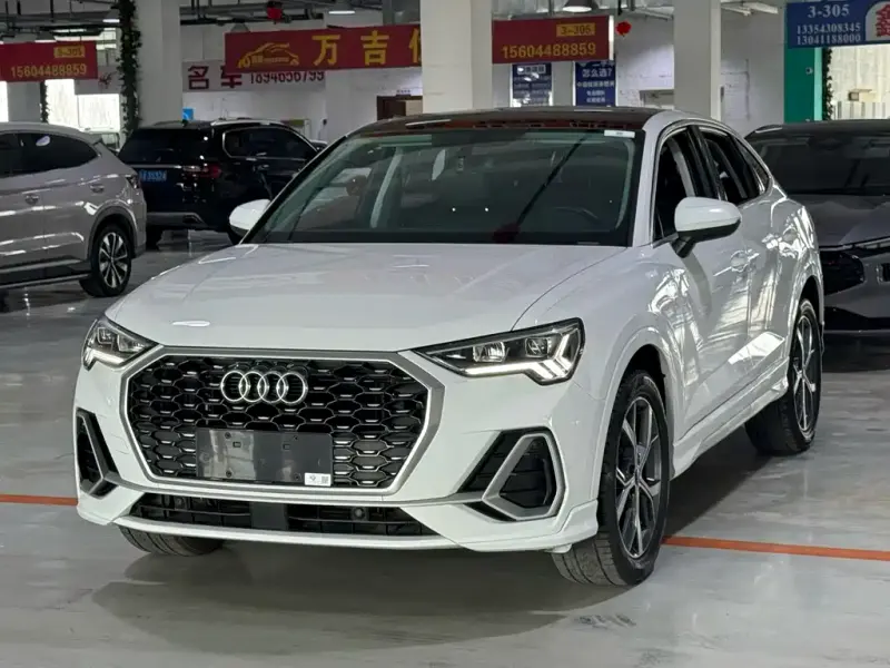 Audi Q3 Sportback, 2021