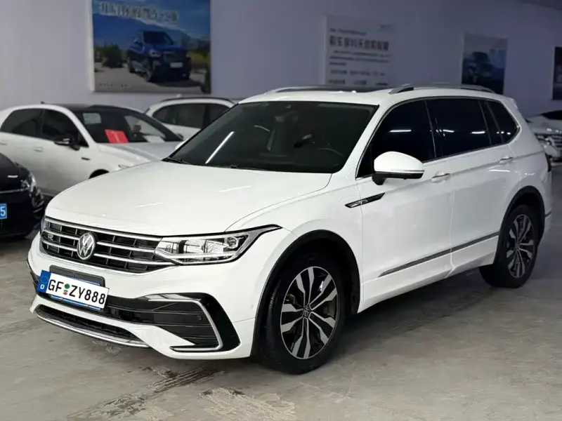 Volkswagen Tiguan L, 2023