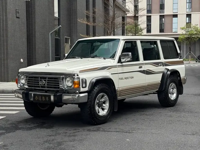 Nissan Patrol, 2004 — фото 1