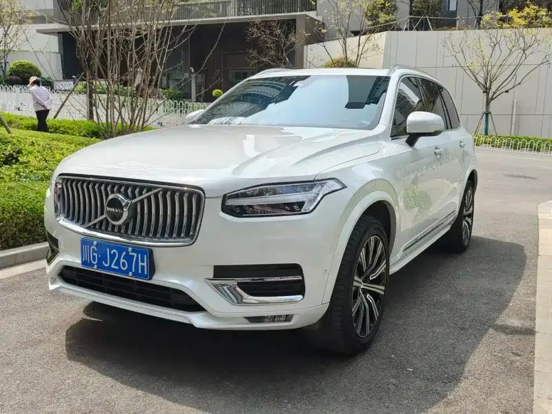 Volvo XC90, 2022