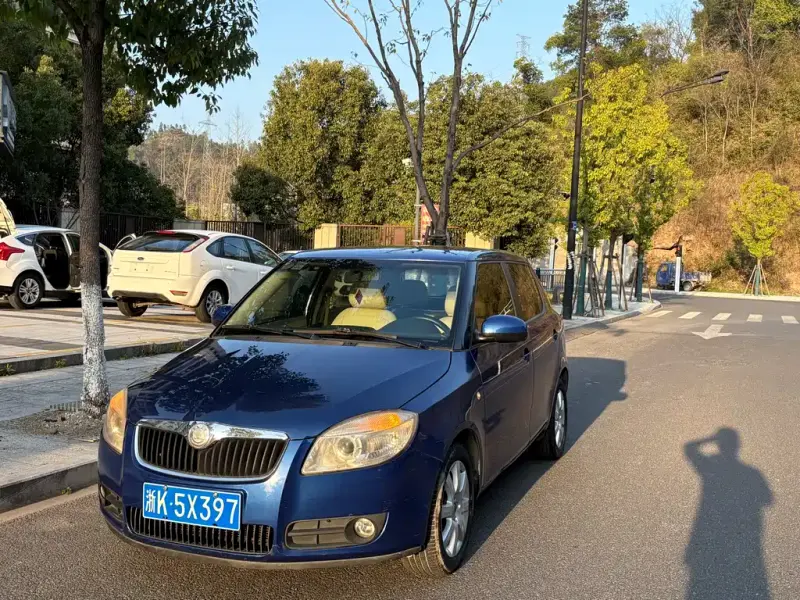 Skoda Fabia, 2011