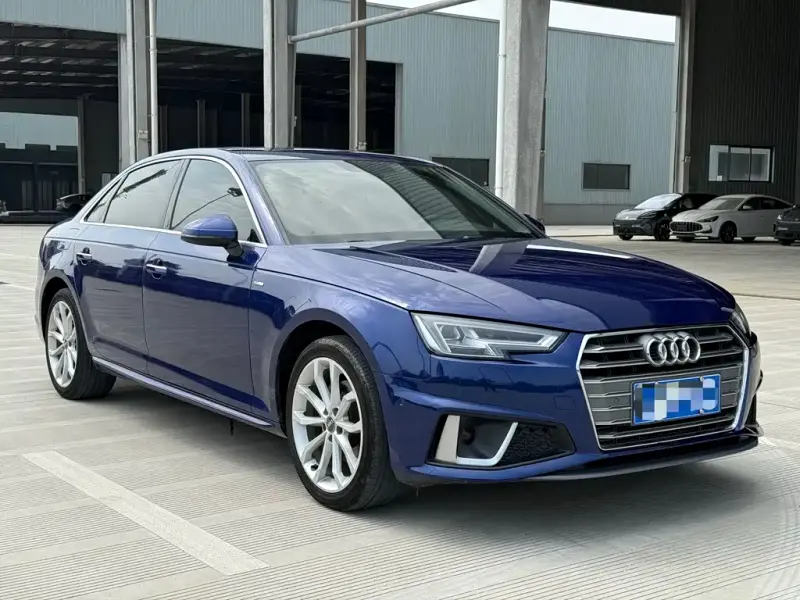 Audi A4L, 2019