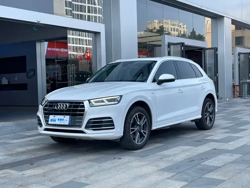 Audi Q5L, 2018