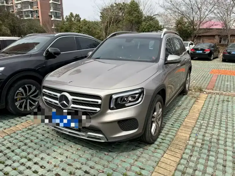 Mercedes-Benz GLB, 2023