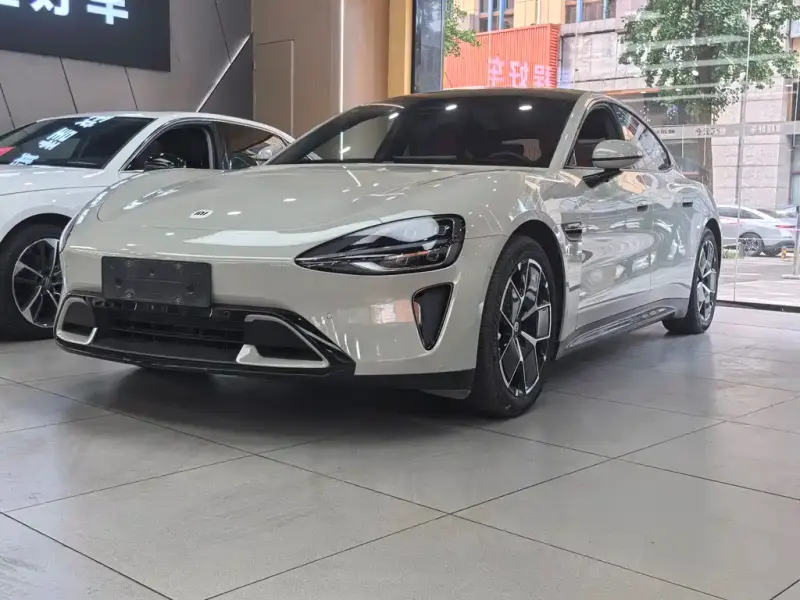 Xiaomi SU7, 2025