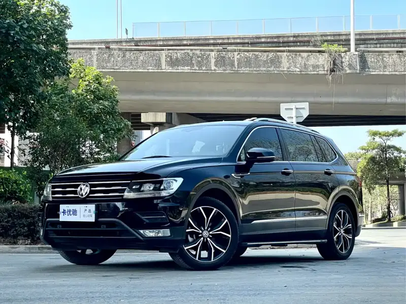 Volkswagen Tiguan L, 2020