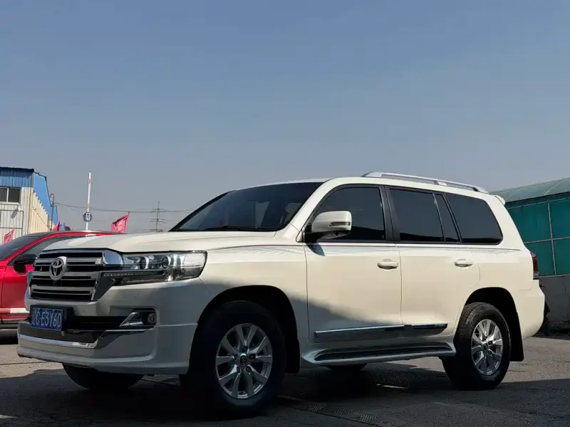 Toyota Land Cruiser, 2018