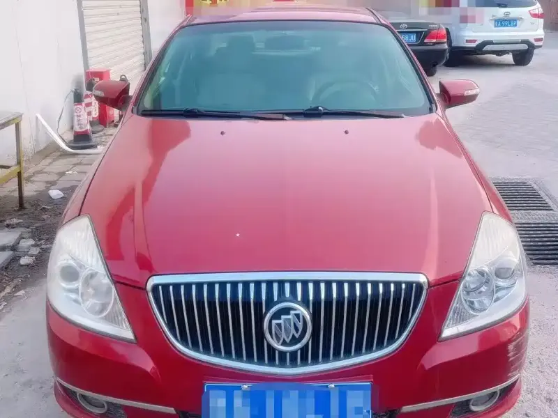 Buick Excelle, 2012