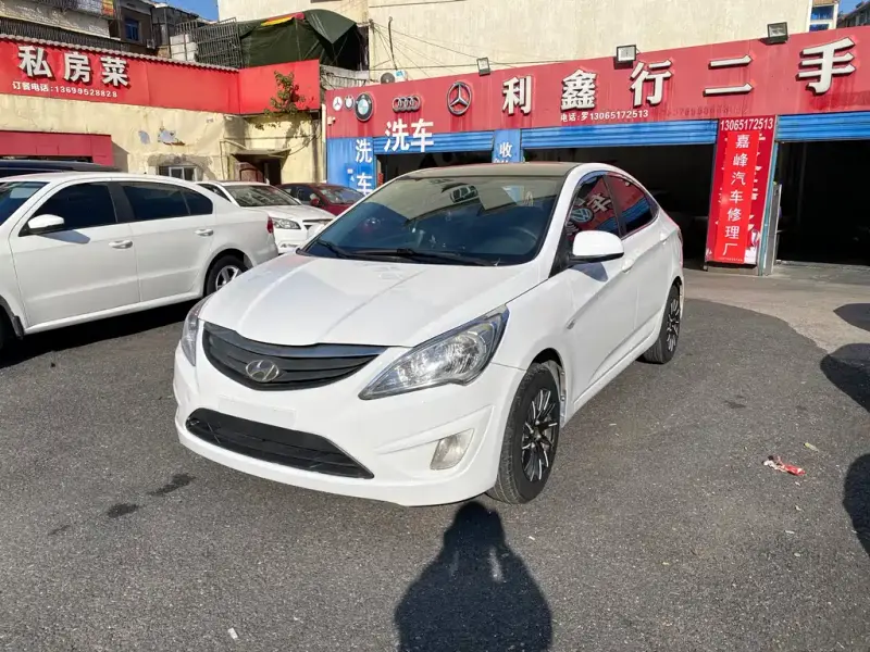 Hyundai Verna, 2014