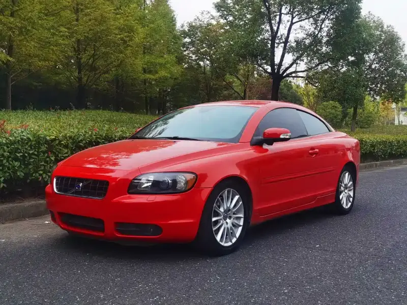 Volvo C70, 2009