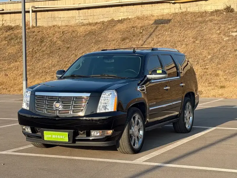 Cadillac Escalade, 2013