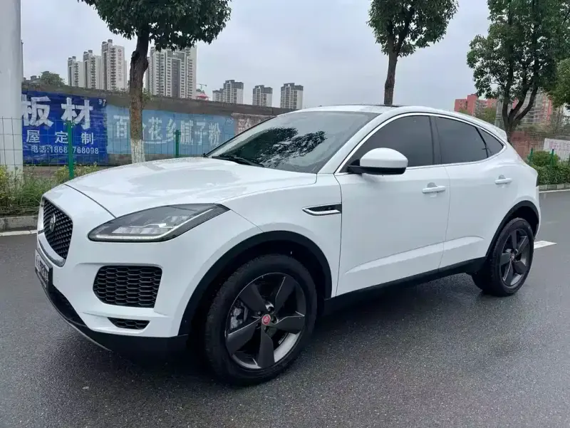 Jaguar E-PACE, 2020
