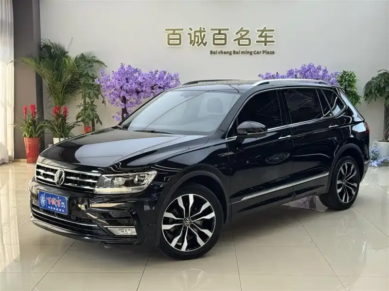 Volkswagen Tiguan L, 2021