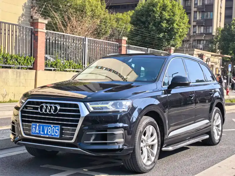 Audi Q7, 2017 — фото 1