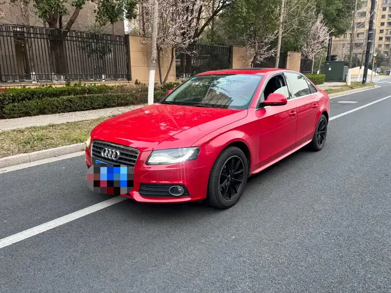 Audi A4L, 2012