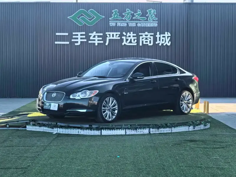 Jaguar XF, 2010