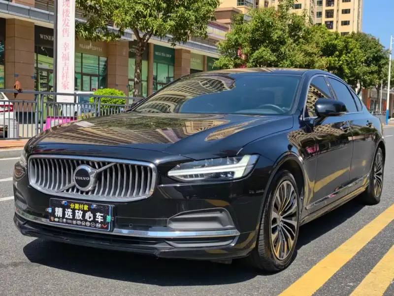 Volvo S90, 2022