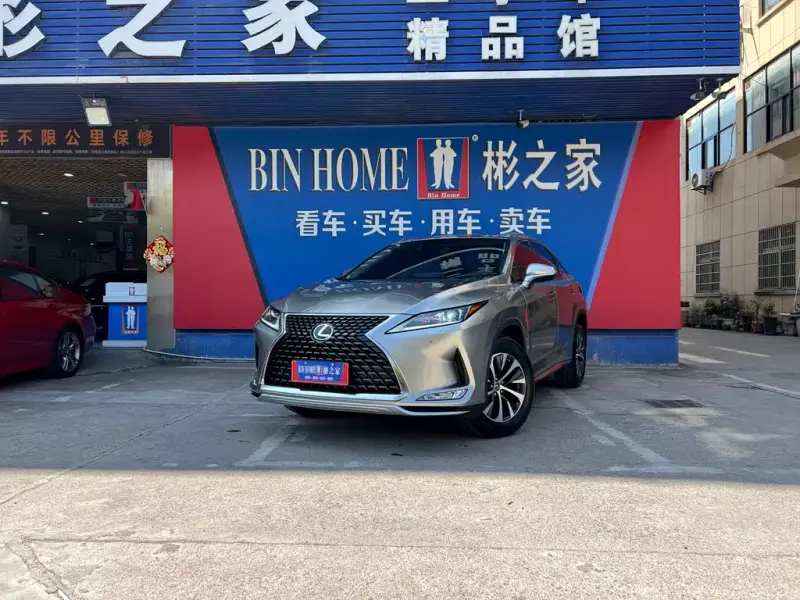 Lexus RX, 2021