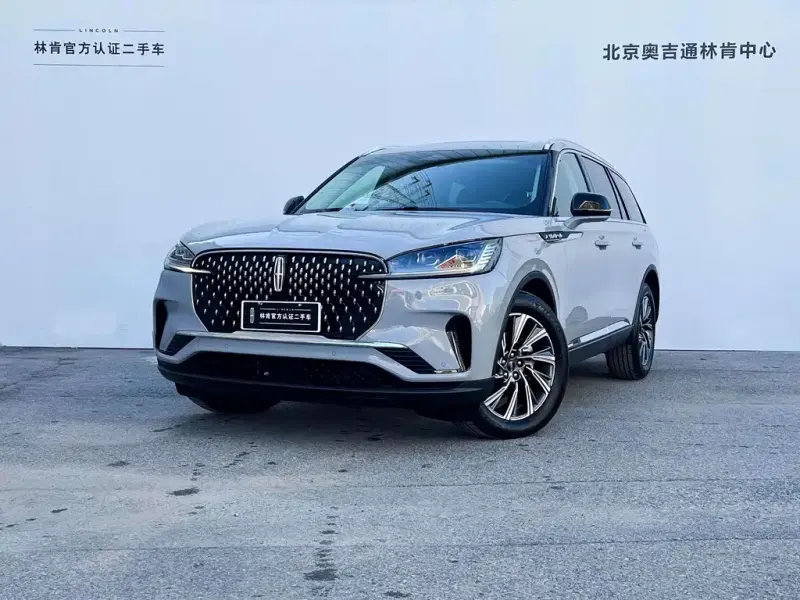 Lincoln Aviator, 2025