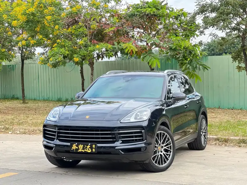 Porsche Cayenne, 2022