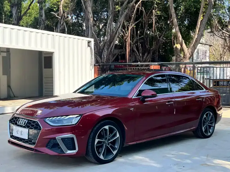 Audi A4L, 2020