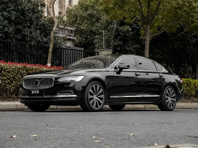 Volvo S90, 2023