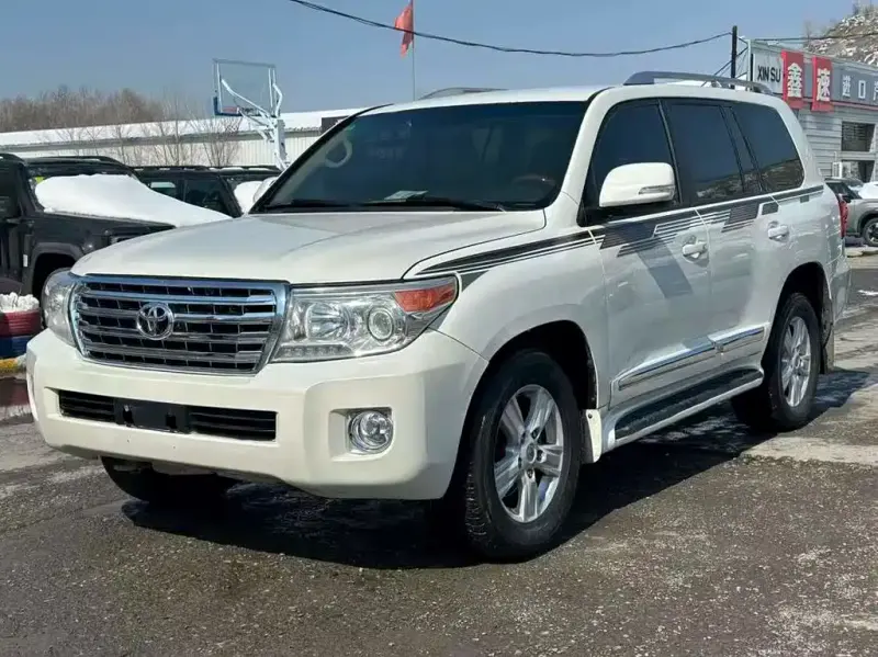 Toyota Land Cruiser, 2015 — фото 1