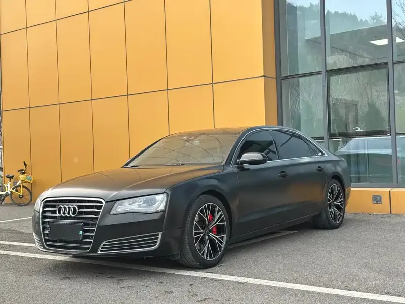 Audi A8, 2011