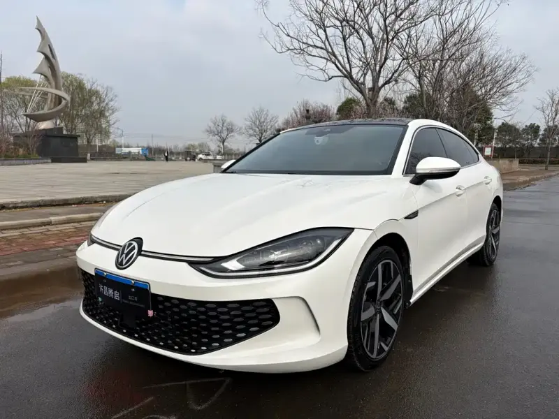 Volkswagen Lamando, 2022