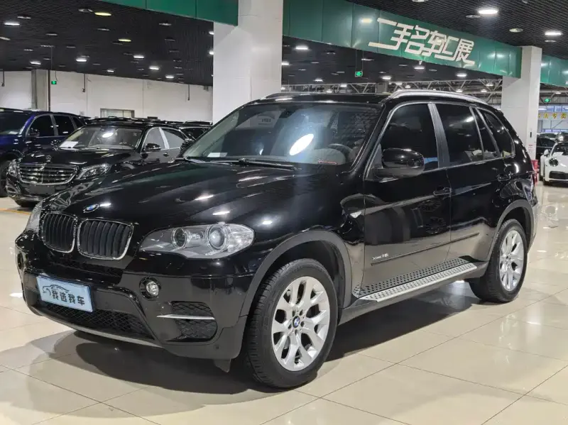 BMW X5 (Import), 2011