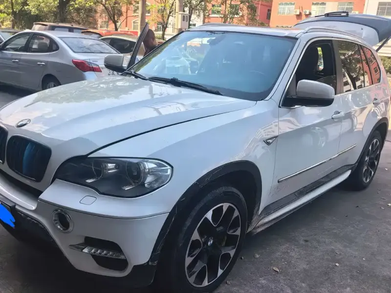 BMW X5 (Import), 2013