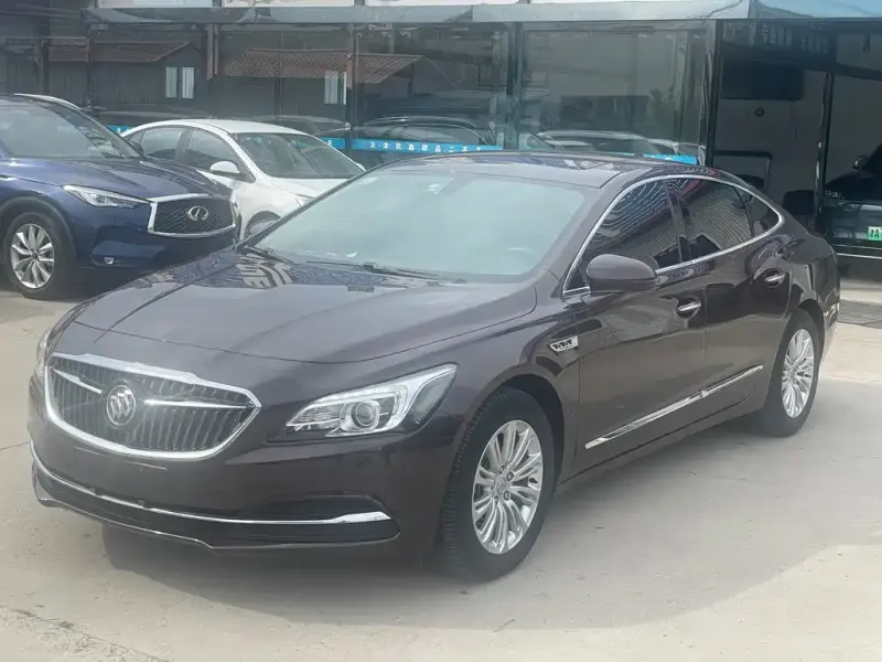 Buick LaCrosse, 2018 — фото 1