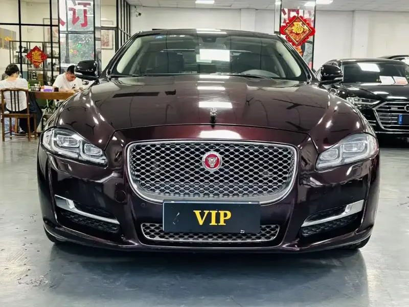 Jaguar XJ, 2017