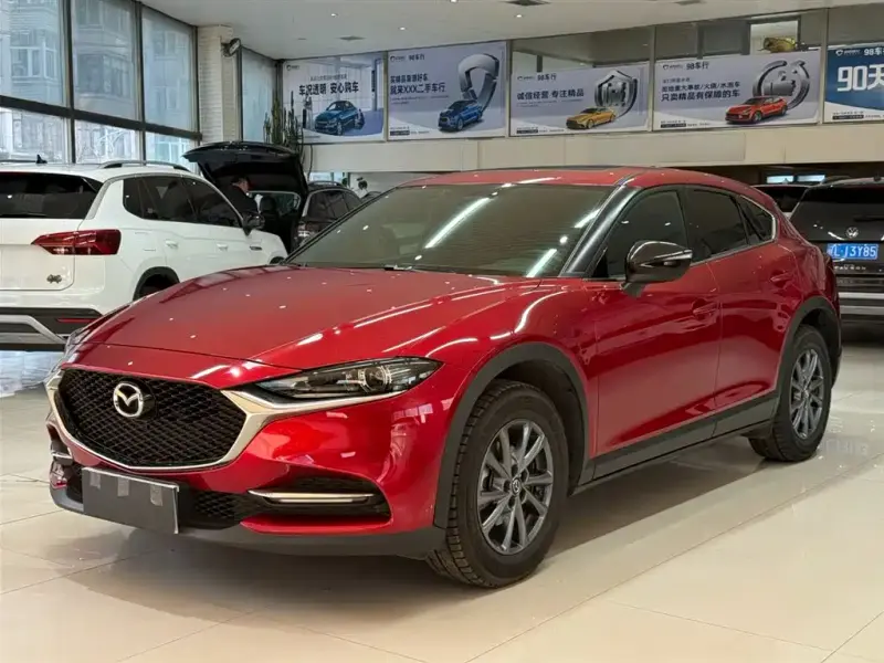 Mazda CX-4, 2023