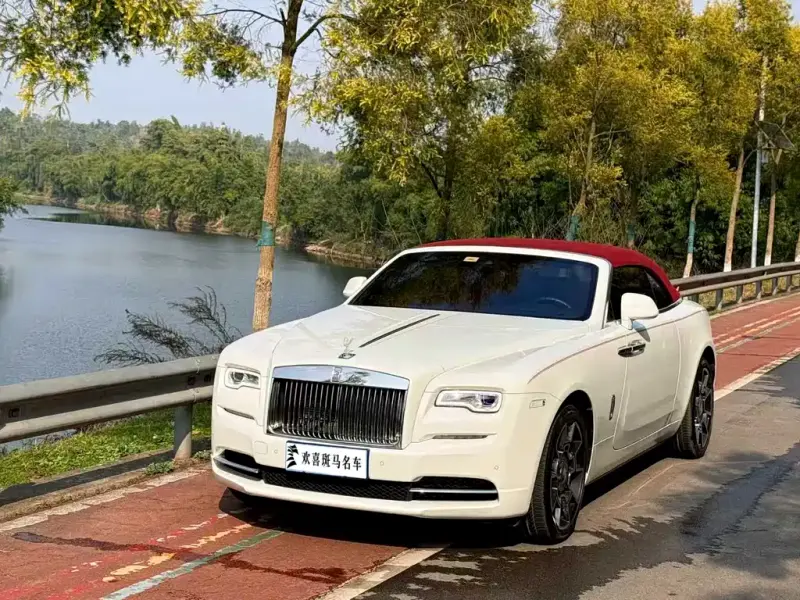 Rolls-Royce Dawn, 2021