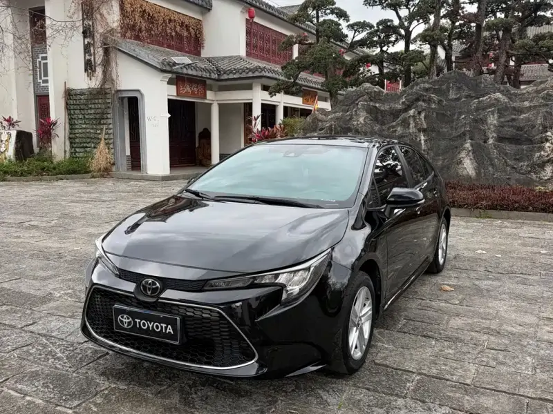 Toyota Levin, 2020 — фото 1