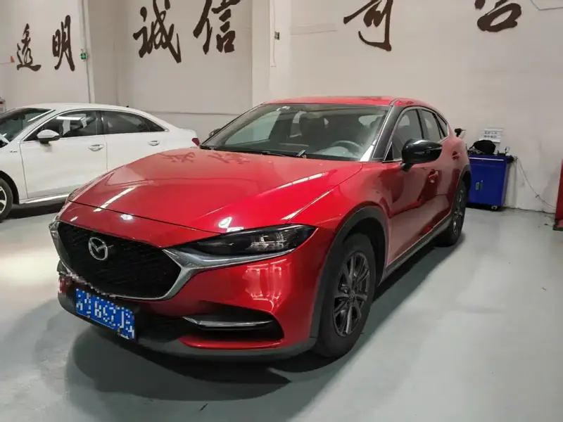 Mazda CX-4, 2021