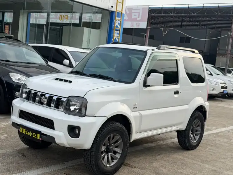 Suzuki Jimny, 2015