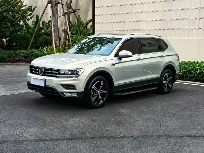 Volkswagen Tiguan L, 2020