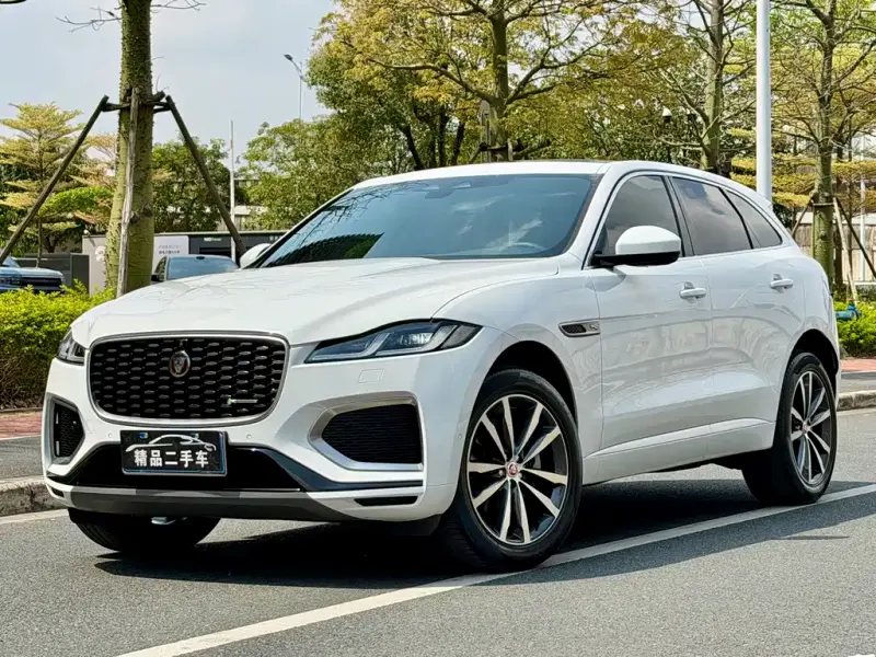Jaguar F-PACE, 2021