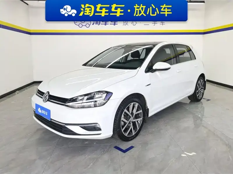 Volkswagen Golf, 2020
