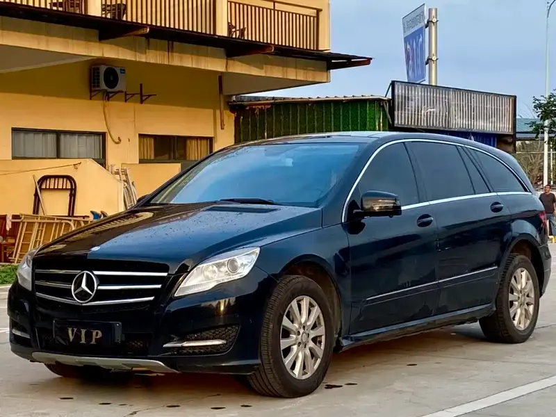 Mercedes-Benz R-Class, 2015