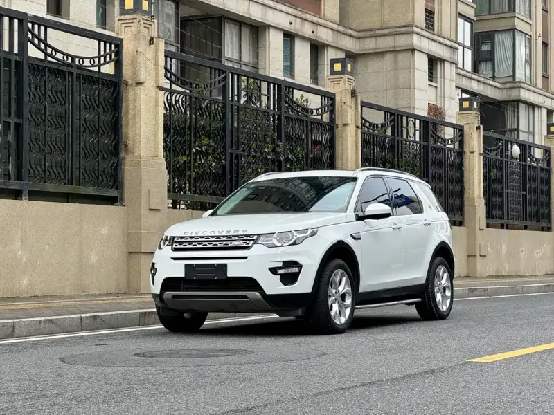 Land Rover Discovery Sport, 2017